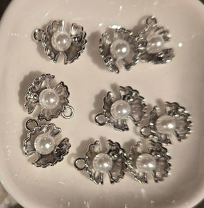 Oyster Pearl Charm